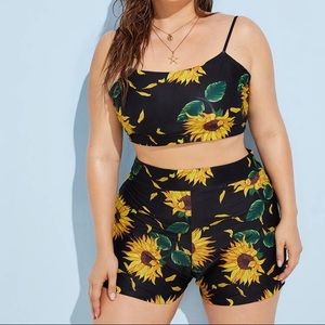 SHEIN Plus Sunflower Print Cami Short Bikini
